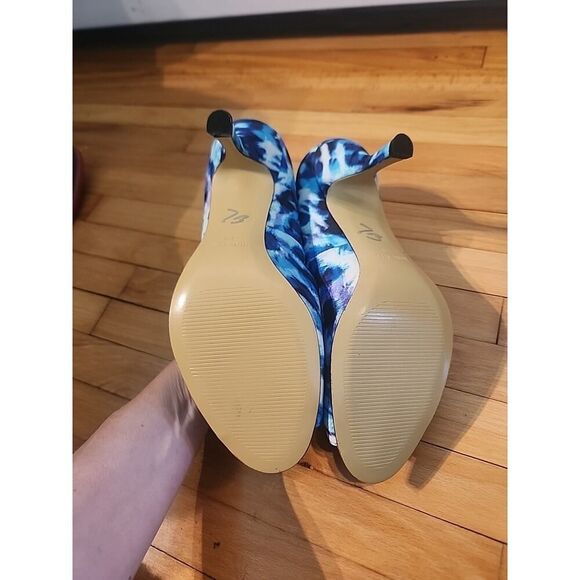 Nine West Peep Toe Classic Stiletto Heels Blue Purple Tie Dye 7M - Picture 9 of 10